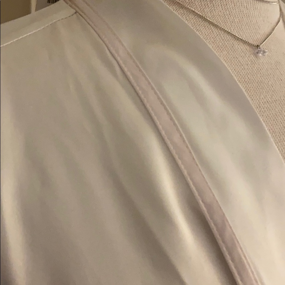 Linea Donatella Ivory “Mrs” robe NWT! - Picture 3 of 12